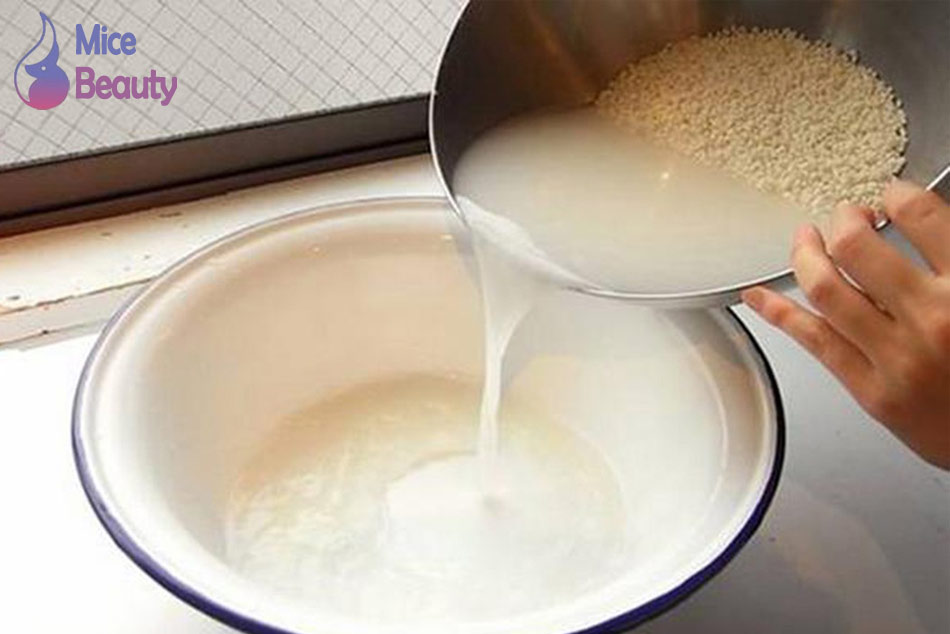 Nước vo gạo – Làm mịn da bằng nguyên liệu sẵn có