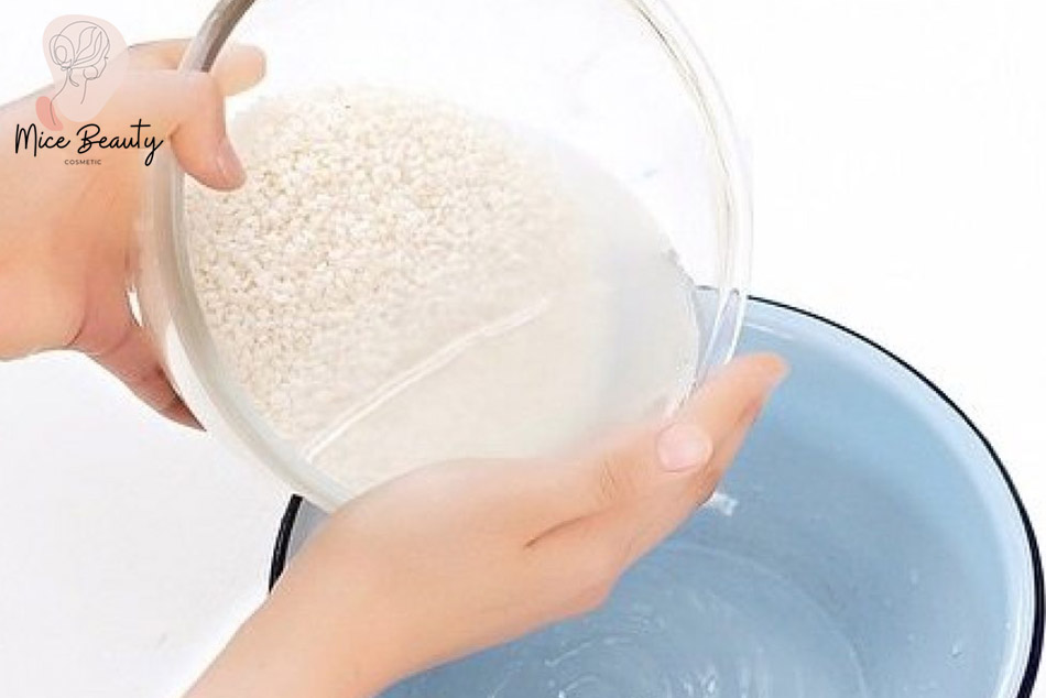 Chanh – nước vo gạo giúp làm mờ sẹo 